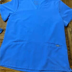 Figs Casma Ceil Blue Scrub Top